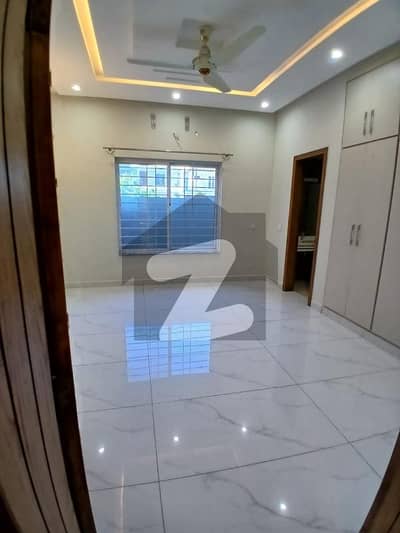 ممتاز سٹی اسلام آباد میں 5 کمروں کا 7 مرلہ مکان 94.0 ہزار میں کرایہ پر دستیاب ہے۔ ممتاز سٹی اسلام آباد میں 5 کمروں کا 7 مرلہ مکان 94.0 ہزار میں کرایہ پر دستیاب ہے۔