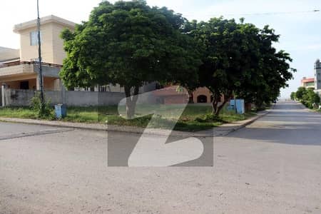 ڈی ایچ اے فیز 5 - سیکٹر ایف ڈی ایچ اے ڈیفینس فیز 5,ڈی ایچ اے ڈیفینس,اسلام آباد میں 1 کنال رہائشی پلاٹ 3.35 کروڑ میں برائے فروخت۔ ڈی ایچ اے فیز 5 - سیکٹر ایف ڈی ایچ اے ڈیفینس فیز 5,ڈی ایچ اے ڈیفینس,اسلام آباد میں 1 کنال رہائشی پلاٹ 3.35 کروڑ میں برائے فروخت۔