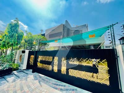 1 KANAL NEW HOUSE HOUSE FOR SALE IN DHA LAHORE 1 KANAL NEW HOUSE HOUSE FOR SALE IN DHA LAHORE