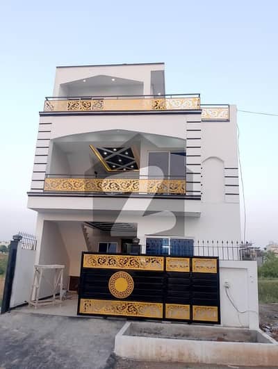 URGENT SALE I-14/4 ISLAMABAD  6 Marla Double Storey House  Demand: 3.20 Crore  5 Bed | 5 Bath  2 TV Lounge | 2 Kitchen (Double Unit)  Car Porch + Terrace  Prime Location Near Main Road