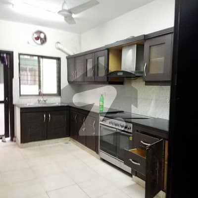10 Marla 4 Bed Room House Available For Sale in Askari 11