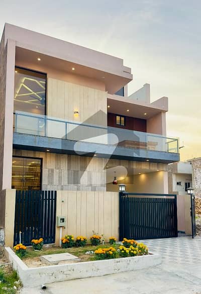 5 Marla (25*50) Single Unit House For Sale In Block F Mpchs Multi Garden B17 Islamabad