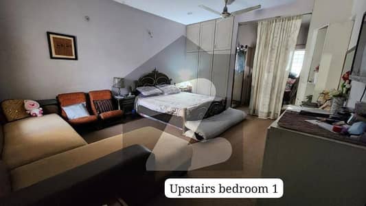 ماڈل ٹاؤن ۔ بلاک ایم ماڈل ٹاؤن,لاہور میں 5 کمروں کا 10 مرلہ مکان 4.5 کروڑ میں برائے فروخت۔