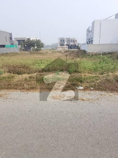 Prime Location 80ft Road Direct Approach