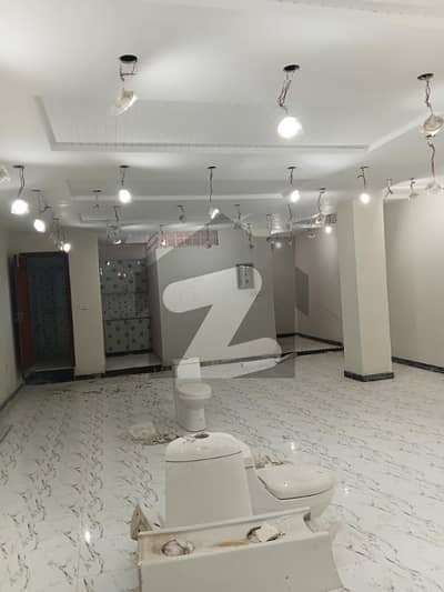 جوبلی ٹاؤن ۔ بلاک بی جوبلی ٹاؤن,لاہور میں 1 کمرے کا 3 مرلہ گودام 80.0 ہزار میں کرایہ پر دستیاب ہے۔