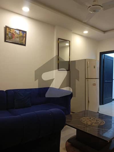 بحریہ پیراڈائز بحریہ ٹاؤن راولپنڈی,راولپنڈی میں 2 کمروں کا 5 مرلہ فلیٹ 1.2 لاکھ میں کرایہ پر دستیاب ہے۔