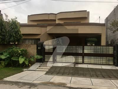 One Kanal Well Maintained Owner Build House For Sale DHA Phase 4 Sector DD