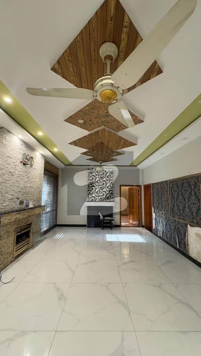 گارڈن ٹاؤن - اتاترک بلاک گارڈن ٹاؤن,لاہور میں 5 کمروں کا 1 کنال بالائی پورشن 2.4 لاکھ میں کرایہ پر دستیاب ہے۔ گارڈن ٹاؤن - اتاترک بلاک گارڈن ٹاؤن,لاہور میں 5 کمروں کا 1 کنال بالائی پورشن 2.4 لاکھ میں کرایہ پر دستیاب ہے۔