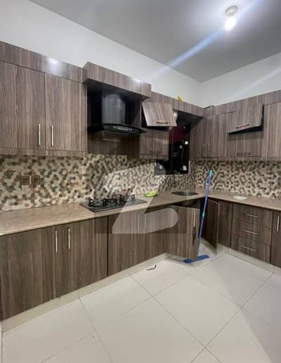 گلبرگ گرینز گلبرگ,اسلام آباد میں 3 کمروں کا 6 مرلہ فلیٹ 1.65 کروڑ میں برائے فروخت۔