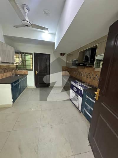 Gurond Floor 3 Bed Room Apartments For Rent in Askari 11 Lahore