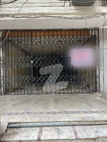 بلیو ایریا اسلام آباد میں 3 مرلہ دکان 4.5 لاکھ میں کرایہ پر دستیاب ہے۔