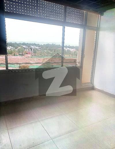 Offices Available For Rent In Luxus Mall