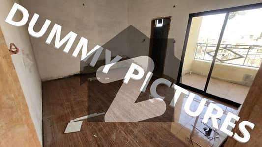 Flat Sized 900 Square Feet Available In Garden East