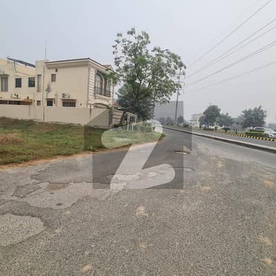 Ideally Located Residential Plot Of 20 Marla Is Available For sale In Lahore