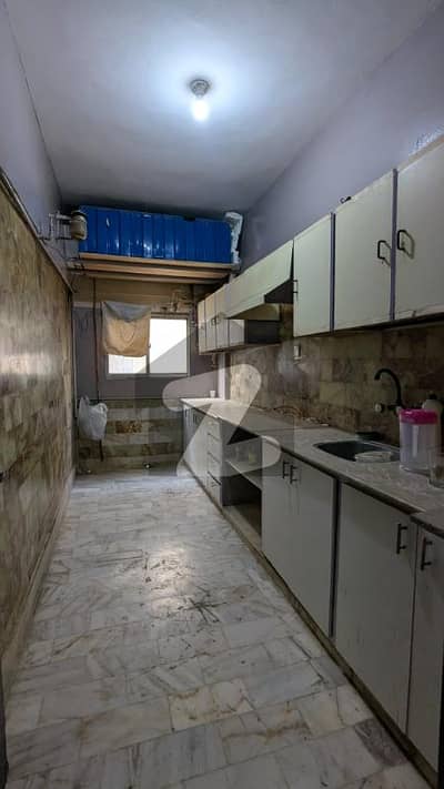 گلشنِ اقبال ٹاؤن کراچی میں 2 کمروں کا 4 مرلہ فلیٹ 45.0 ہزار میں کرایہ پر دستیاب ہے۔