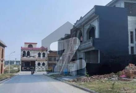 گلبرگ ریزیڈنشیا - بلاک ایل گلبرگ ریزیڈنشیا,گلبرگ,اسلام آباد میں 7 مرلہ رہائشی پلاٹ 1.05 کروڑ میں برائے فروخت۔ گلبرگ ریزیڈنشیا - بلاک ایل گلبرگ ریزیڈنشیا,گلبرگ,اسلام آباد میں 7 مرلہ رہائشی پلاٹ 1.05 کروڑ میں برائے فروخت۔