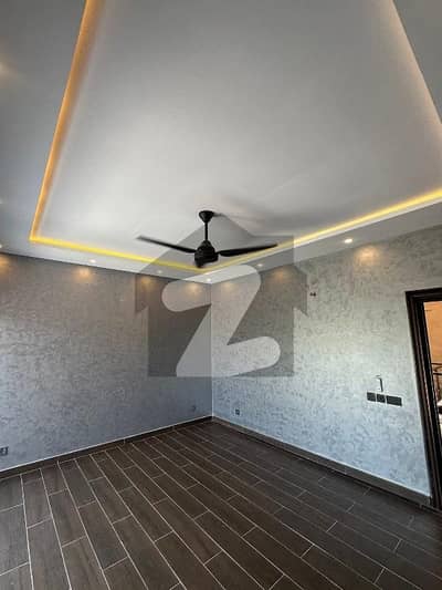 A Great Choice For A 1 Kanal Upper Portion Available In DHA Phase 5 - Sector A