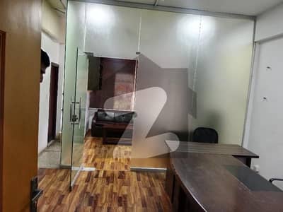 بلیو ایریا اسلام آباد میں 1 مرلہ دفتر 75.0 ہزار میں کرایہ پر دستیاب ہے۔