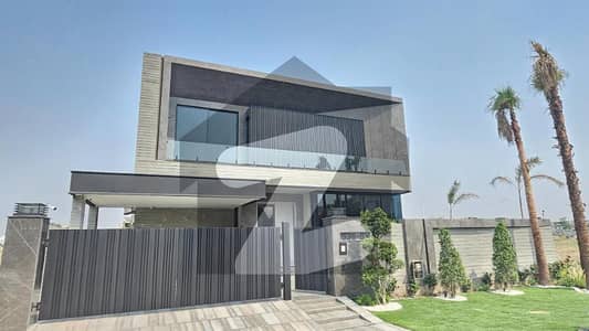 ڈی ایچ اے فیز 7 ڈیفنس (ڈی ایچ اے),لاہور میں 5 کمروں کا 1 کنال مکان 7.5 کروڑ میں برائے فروخت۔ ڈی ایچ اے فیز 7 ڈیفنس (ڈی ایچ اے),لاہور میں 5 کمروں کا 1 کنال مکان 7.5 کروڑ میں برائے فروخت۔