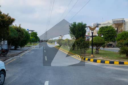 1 KANAL PLOT FOR SALE 1 KANAL PLOT FOR SALE