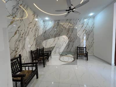 ایف ۔ 10 اسلام آباد میں 6 کمروں کا 2 کنال مکان 36.0 کروڑ میں برائے فروخت۔