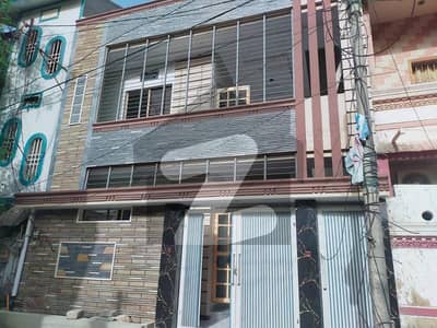 نارتھ کراچی ۔ سیکٹر 9 نارتھ کراچی,کراچی میں 4 کمروں کا 5 مرلہ مکان 3.15 کروڑ میں برائے فروخت۔