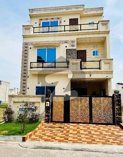 A Prime Location House Of 5 Marla In Citi Housing Society