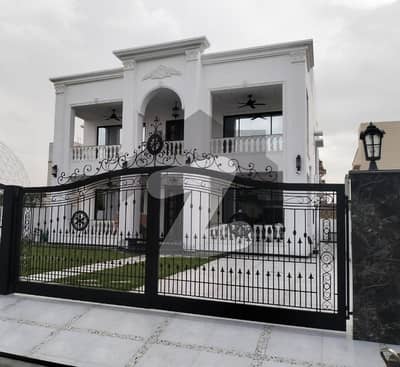 1 kanal Beautiful Villa Bahria Town