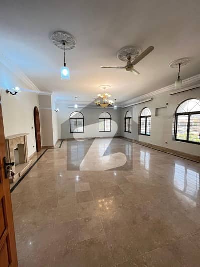 4 Bed Upper Portion Available For Rent In G11