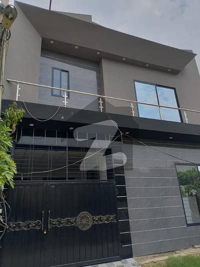 ائیرپورٹ روڈ لاہور میں 4 کمروں کا 4 مرلہ مکان 1.75 کروڑ میں برائے فروخت۔