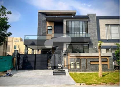 10 MARLA ULTRA MODERN DESIGN HOUSE FOR SALE IN DHA PHASE 7 NEAR TO RAYA GOLF CLUB FACING PARK