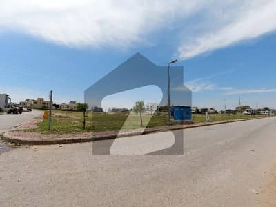 Facing Park 10 Marla Residential Plot For sale In Bahria Town Phase 8 - Sector F-1