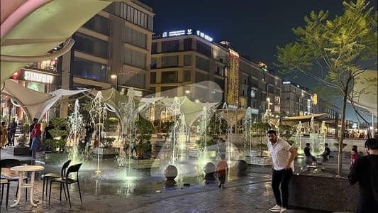 ڈی ایچ اے فیز 7 - بلاک ایس فیز 7,ڈیفنس (ڈی ایچ اے),لاہور میں 1 کنال رہائشی پلاٹ 4.55 کروڑ میں برائے فروخت۔