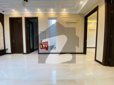 10 Marla Complete House Available For Rent In Lake City 10 Marla Complete House Available For Rent In Lake City