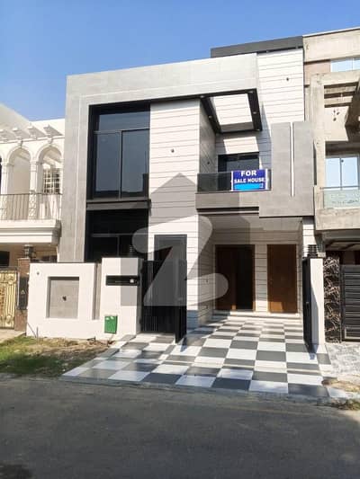 5 Marla Ultra Advance Modern Smart Features Designer Brand New House Available For Sale Meeting With Direct Owner