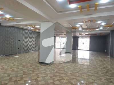 سندر روڈ لاہور میں 10 مرلہ دکان 1.5 لاکھ میں کرایہ پر دستیاب ہے۔