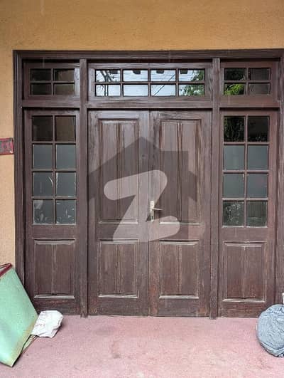 24 Kanal old house For Sale in A-Block Canal View Canal Road Lahore