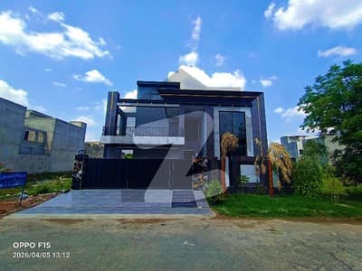 LUXURIOUS 1 KANAL BRAND NEW HOUSE WITH MODERN ELEVATION AVAILABLE FOR SALE IN PRIME LOCATION OF IEP ENGINEERING TOWN