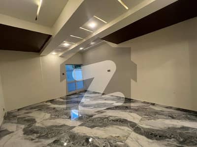 ڈی ایچ اے فیز 5 ڈی ایچ اے ڈیفینس,کراچی میں 5 کمروں کا 1 کنال مکان 6.25 لاکھ میں کرایہ پر دستیاب ہے۔