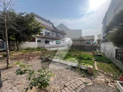 Kanal Plot For Sale E Block Dha 2