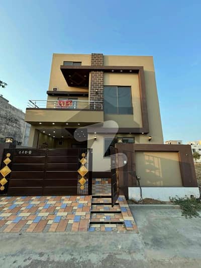 نیو لاہور سٹی ۔ فیز 2 نیو لاهور سٹی,لاہور میں 3 کمروں کا 5 مرلہ مکان 1.45 کروڑ میں برائے فروخت۔