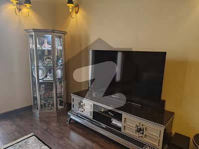 ڈی ایچ اے فیز 5 ڈی ایچ اے ڈیفینس,کراچی میں 6 کمروں کا 2 کنال مکان 8.5 لاکھ میں کرایہ پر دستیاب ہے۔