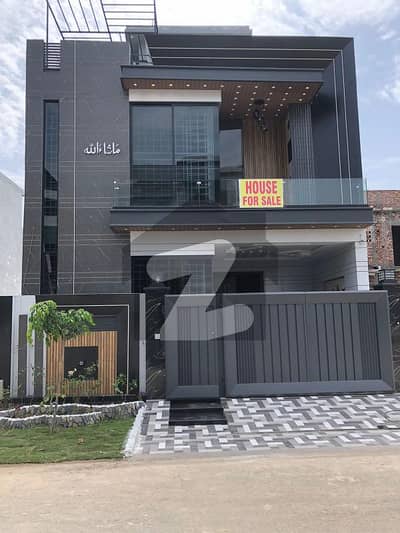 5 Marla Brand New Modern Design Luxury House For Sale In Park View City Lahore | For Discounted Price And Original Pictures Download The App "Signature Lands".