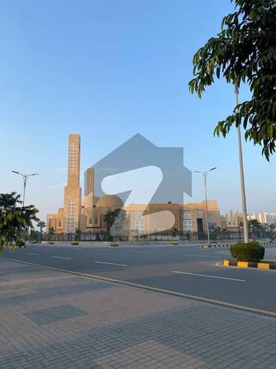 4 Marla plot available for Sale in block m Royal Palm citi Gujranwala