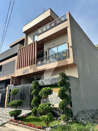 5 Marla Beautyfull House For Sale In Bismillah housing Scheme