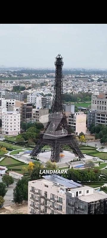 بحریہ ٹاؤن جوہر بلاک بحریہ ٹاؤن سیکٹر ای,بحریہ ٹاؤن,لاہور میں 1 کمرے کا 2 مرلہ فلیٹ 80.0 لاکھ میں برائے فروخت۔