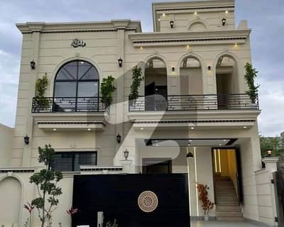 House Of 1800 Square Feet In MPCHS - Block E Is Available