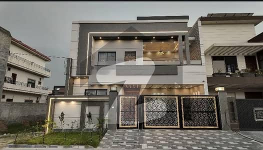 بسم اللہ ہاؤسنگ سکیم جی ٹی روڈ,لاہور میں 4 کمروں کا 10 مرلہ مکان 4.75 کروڑ میں برائے فروخت۔