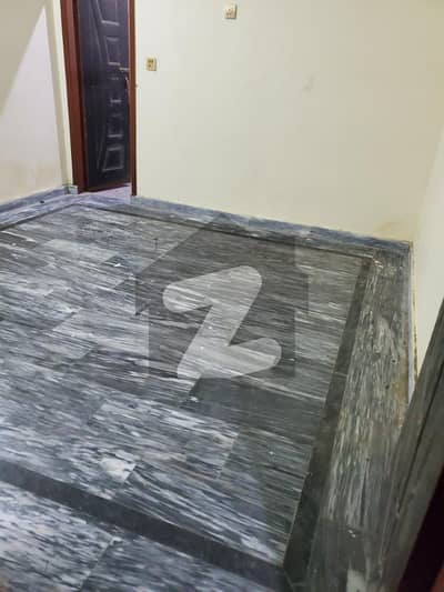 سبزہ زار سکیم لاہور میں 2 کمروں کا 5 مرلہ بالائی پورشن 45.0 ہزار میں کرایہ پر دستیاب ہے۔