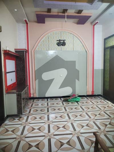 سبزہ زار سکیم لاہور میں 2 کمروں کا 5 مرلہ زیریں پورشن 45.0 ہزار میں کرایہ پر دستیاب ہے۔